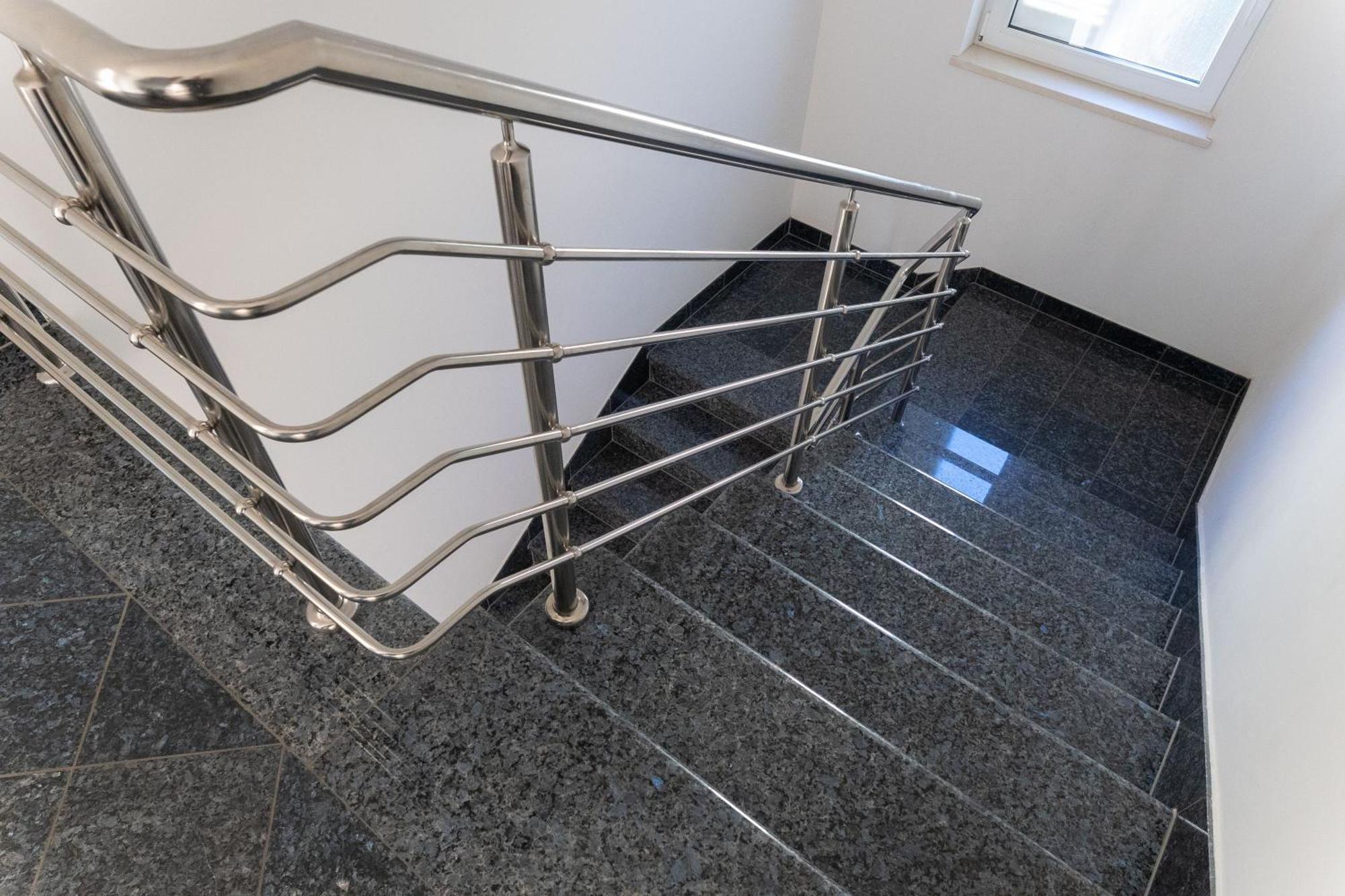 Apartment Domo Makarska Exterior photo