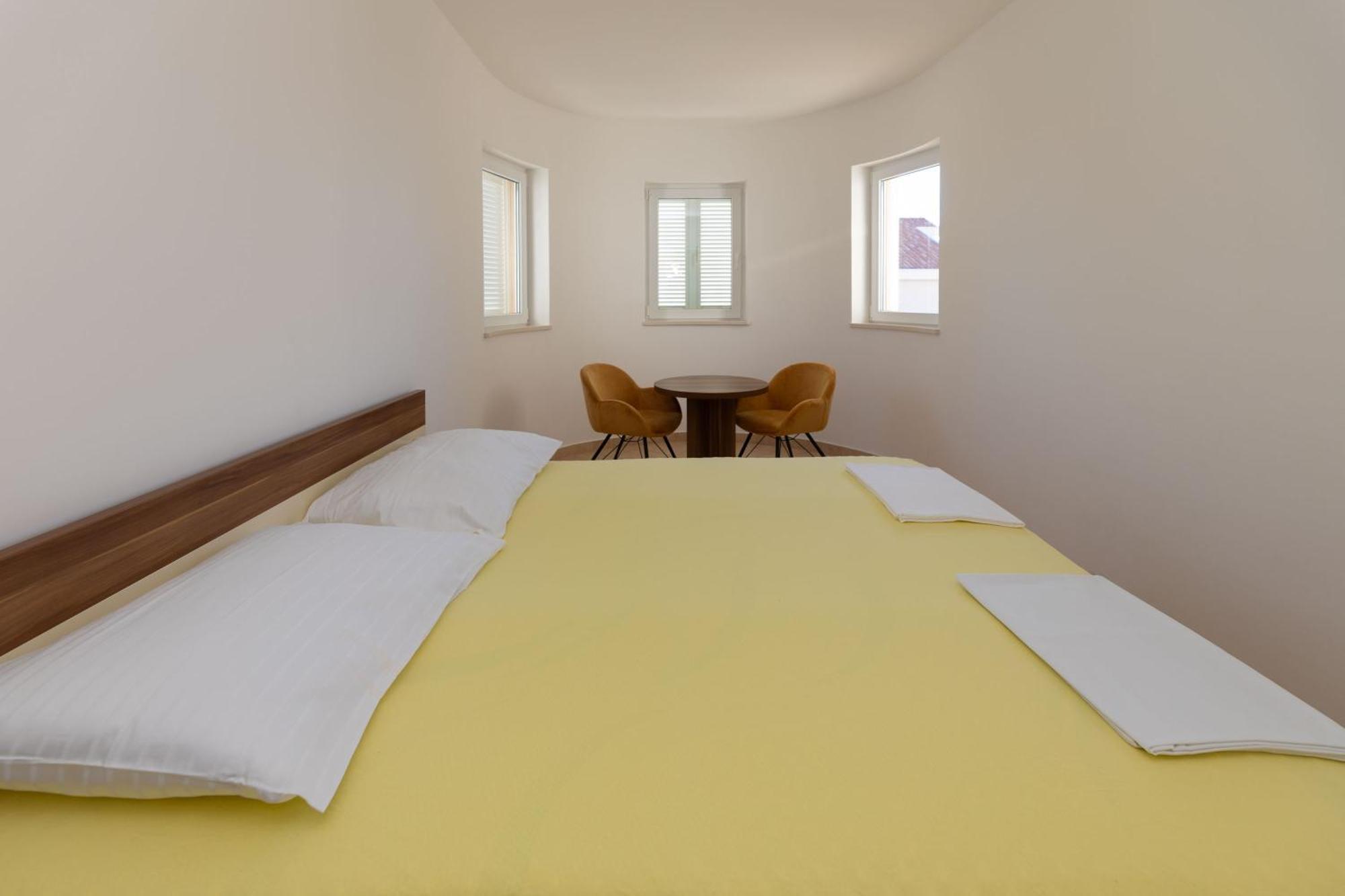 Apartment Domo Makarska Exterior photo